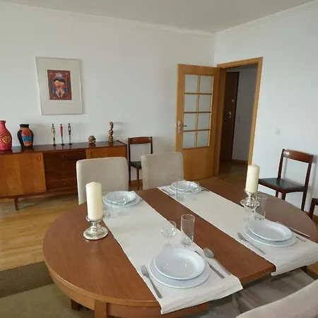 Expo Oriente Lis Apartment